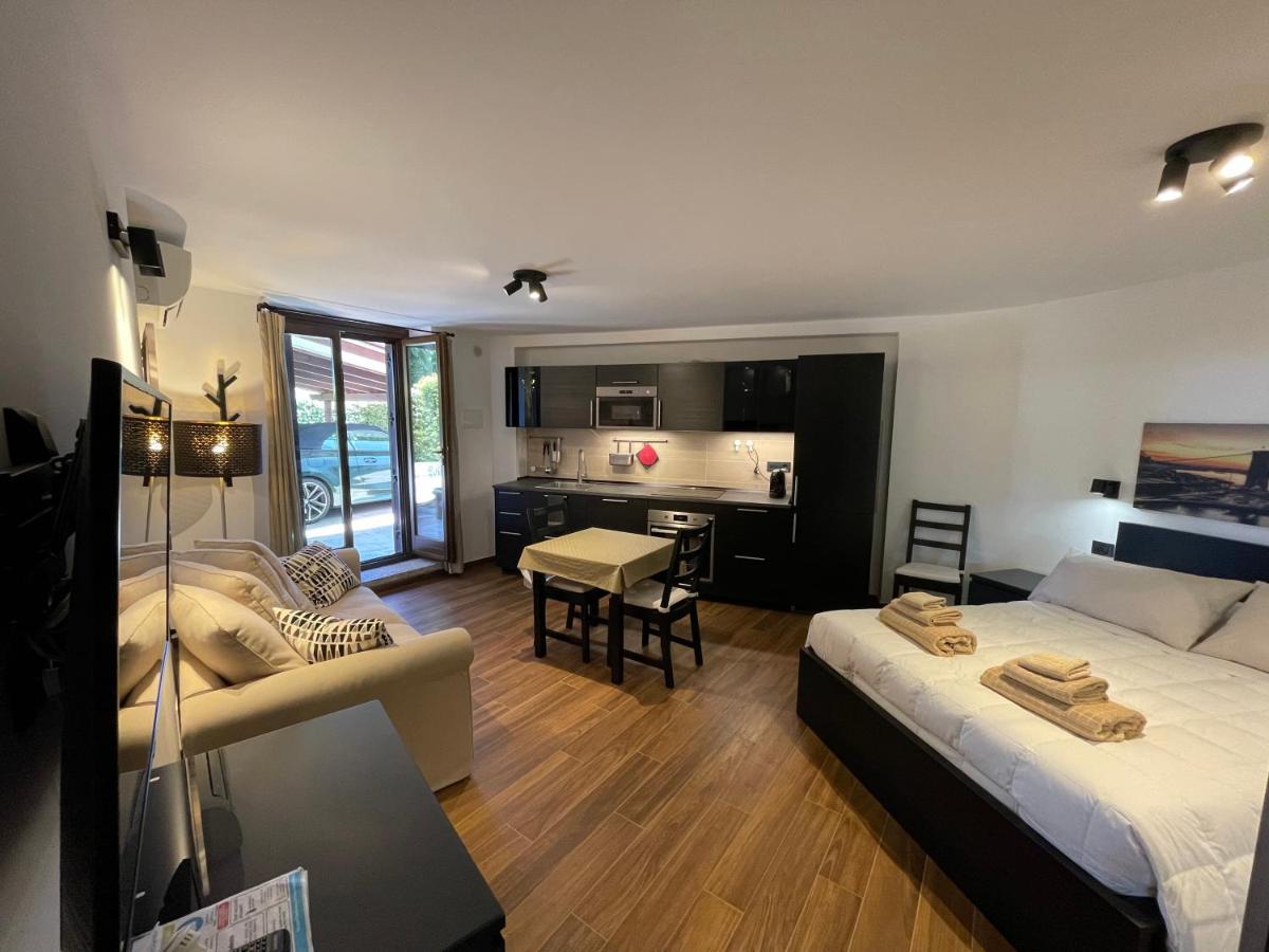 John Sea Suites Giardini Naxos Exterior photo