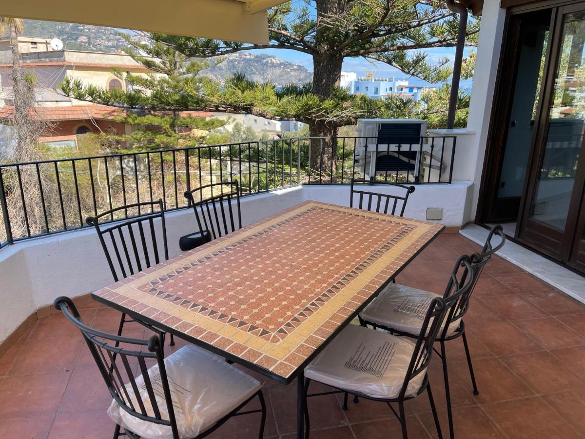 John Sea Suites Giardini Naxos Exterior photo
