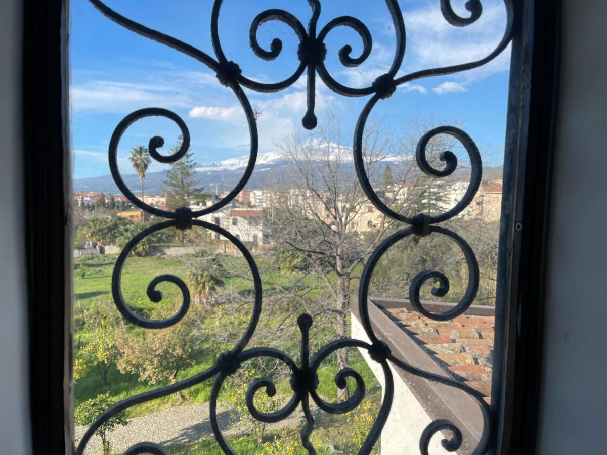 John Sea Suites Giardini Naxos Exterior photo