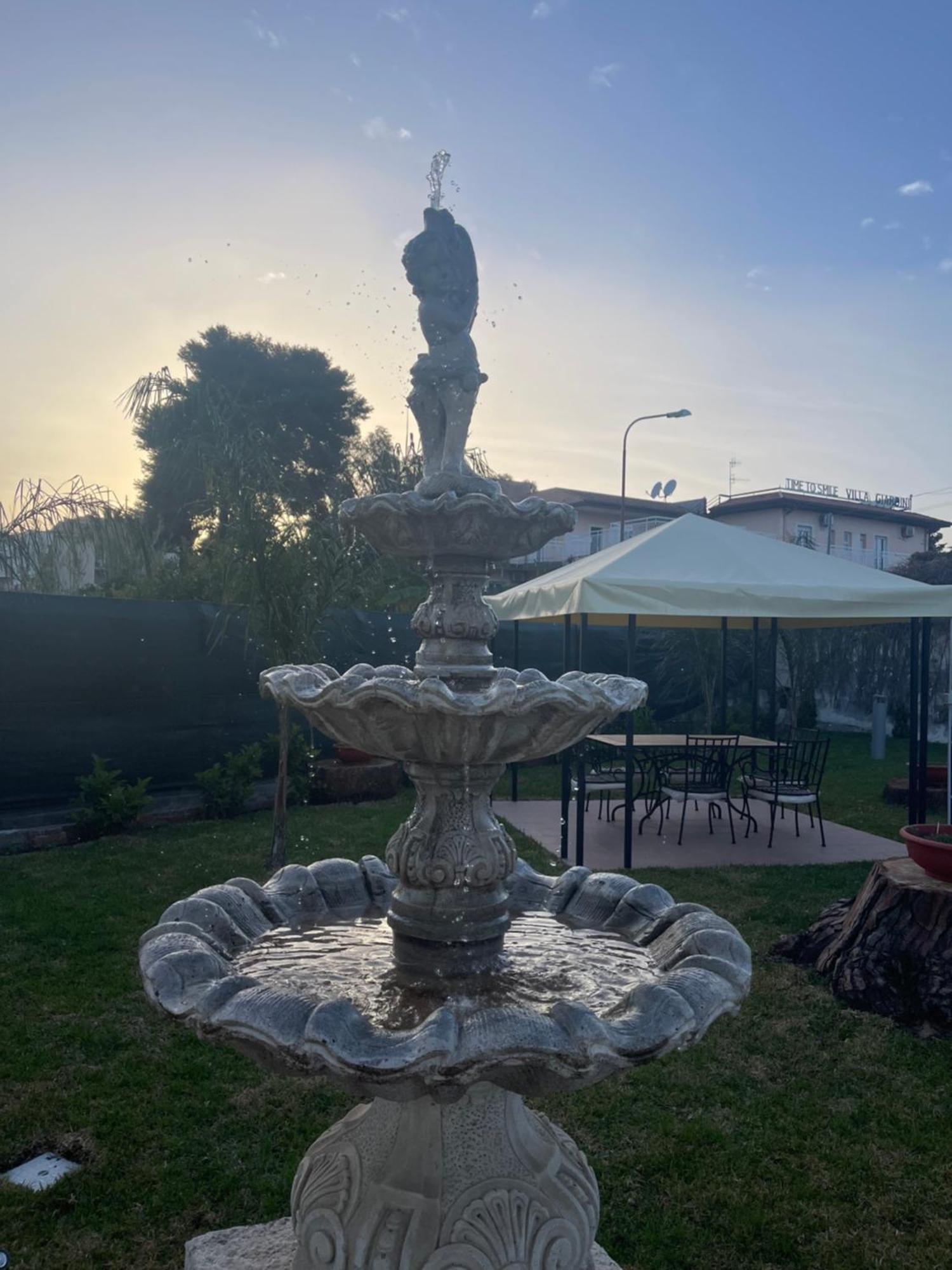 John Sea Suites Giardini Naxos Exterior photo