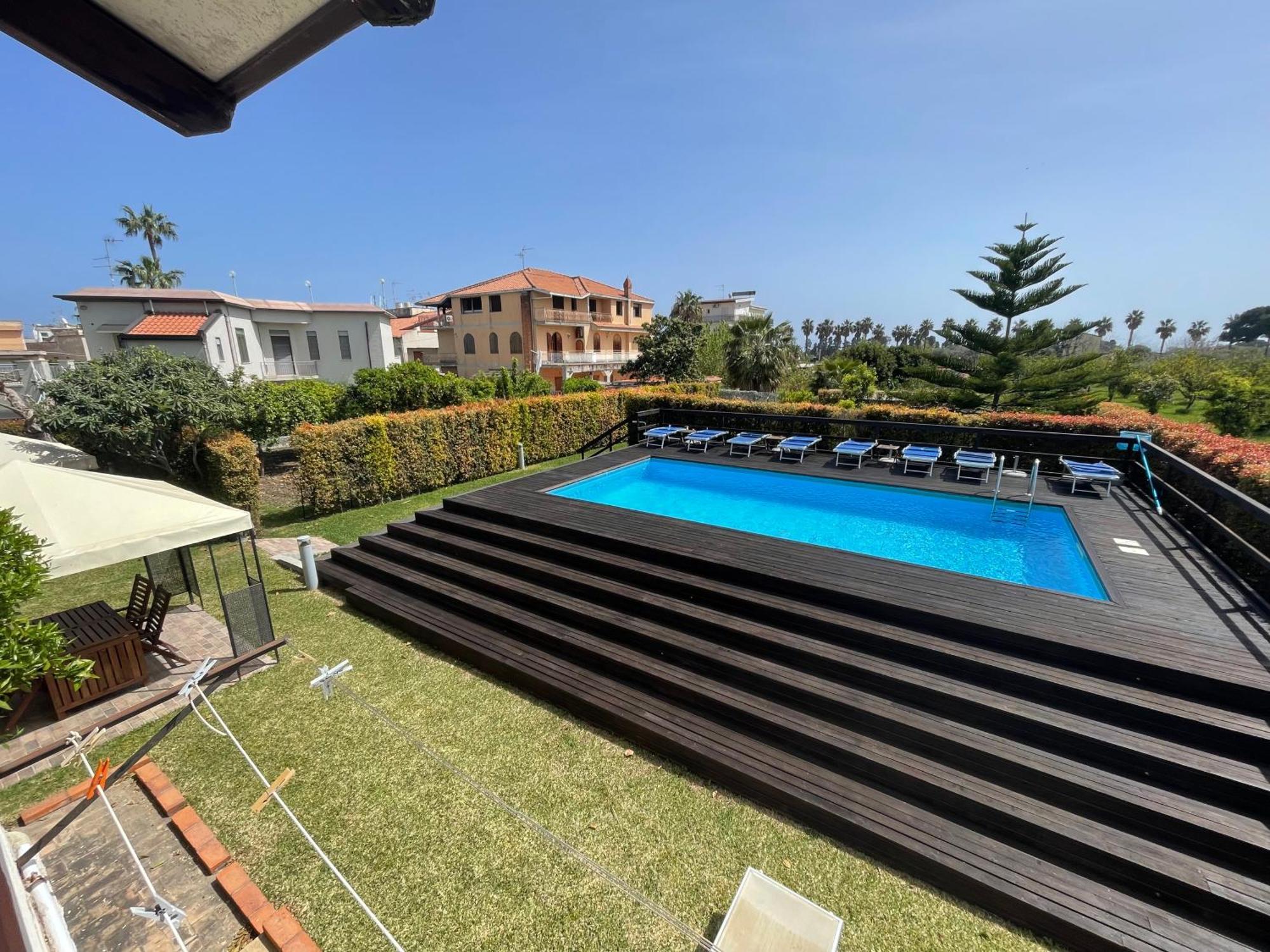 John Sea Suites Giardini Naxos Exterior photo