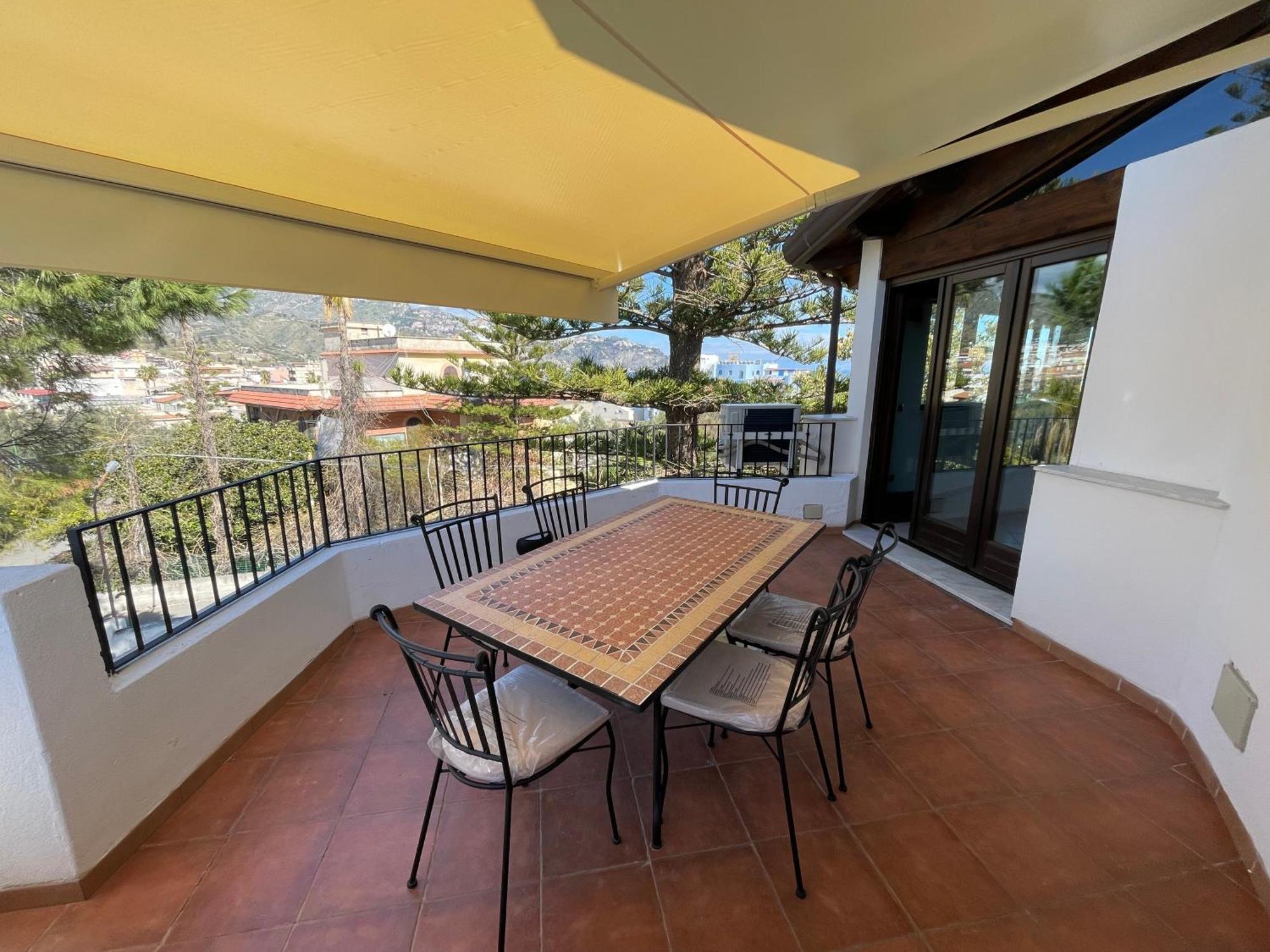 John Sea Suites Giardini Naxos Exterior photo